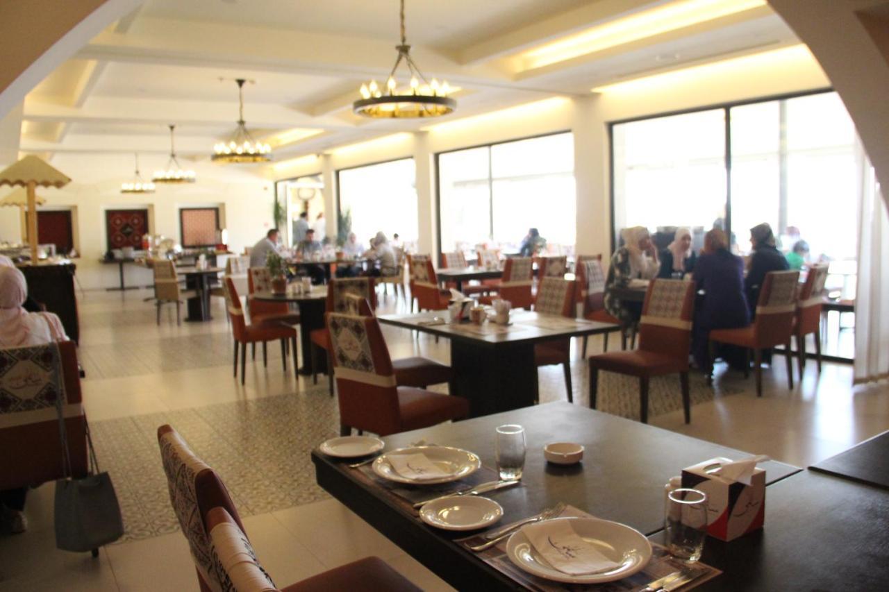 Saray Hotel Amman Exterior photo